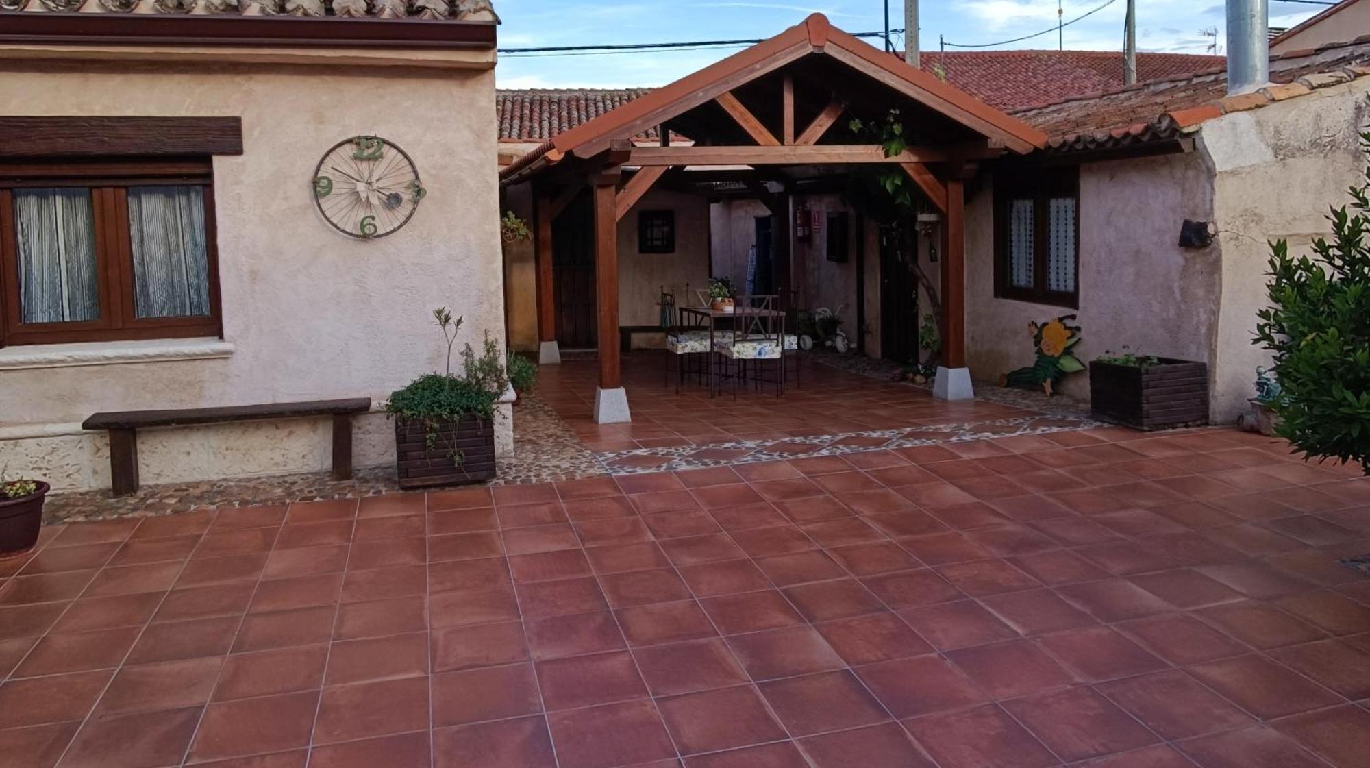 Pinar De Las Cabanuelas Villanueva de Duero Exteriér fotografie